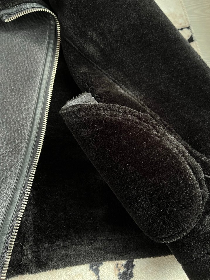 Siyah Kürklü Deri Biker Yelek - Görsel 4