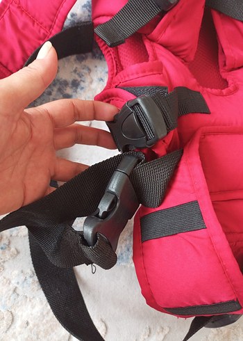 Kırmızı Bebek Taşıyıcı - Görsel 3