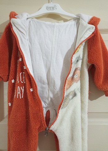 Turuncu Bebek Polar Tulum, Baskılı ve Örgü Detaylı - Görsel 5