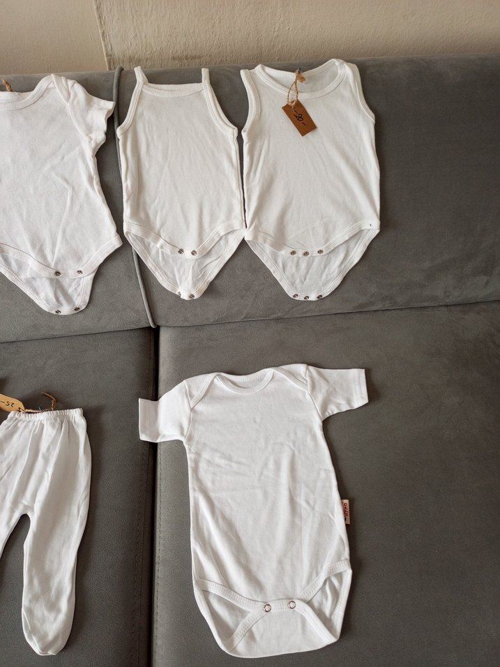 Bebek Erkek Beyaz Pamuklu Hastane Takımı - Görsel 3