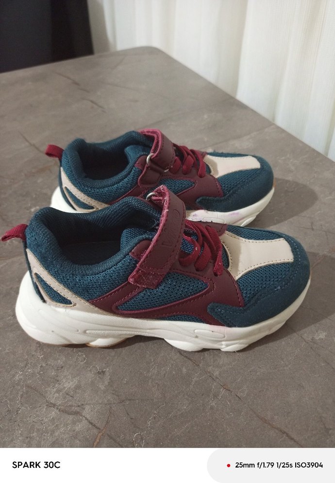 Renkli Bağcıklı ve Cırt Cırtlı Erkek Çocuk Spor Ayakkabı - Görsel 4