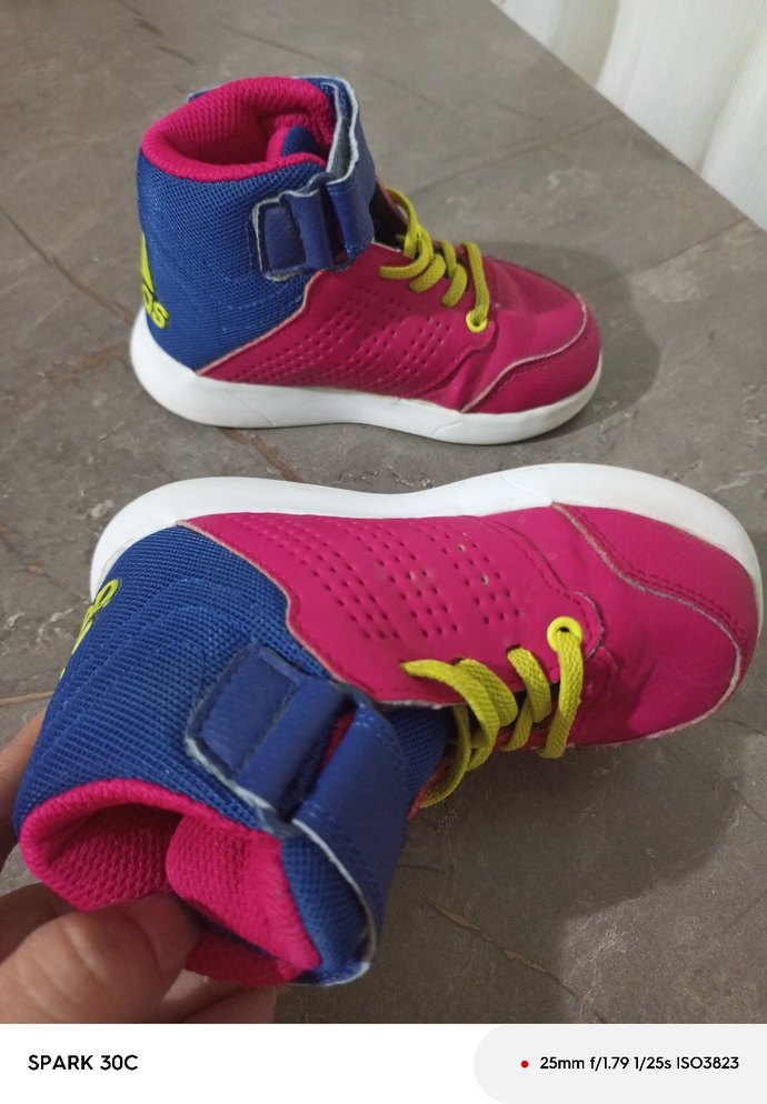 Kız Çocuk Pembe Renkli Spor Ayakkabı - Görsel 5