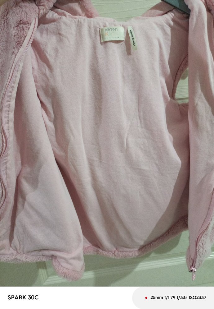 Kız Çocuk Pembe Peluş Kapüşonlu Yelek - Görsel 3