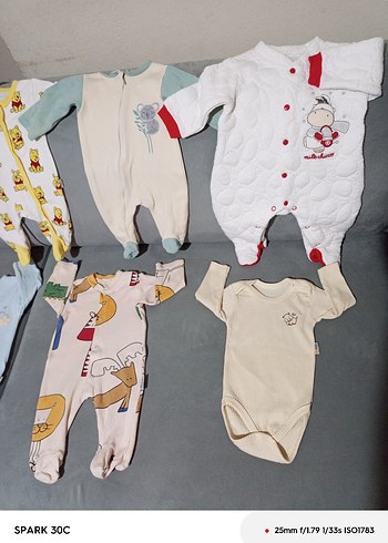 Renkli Bebek Tulumları Seti - Görsel 4