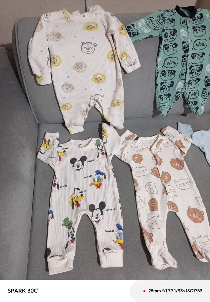 Renkli Bebek Tulumları Seti - Görsel 2