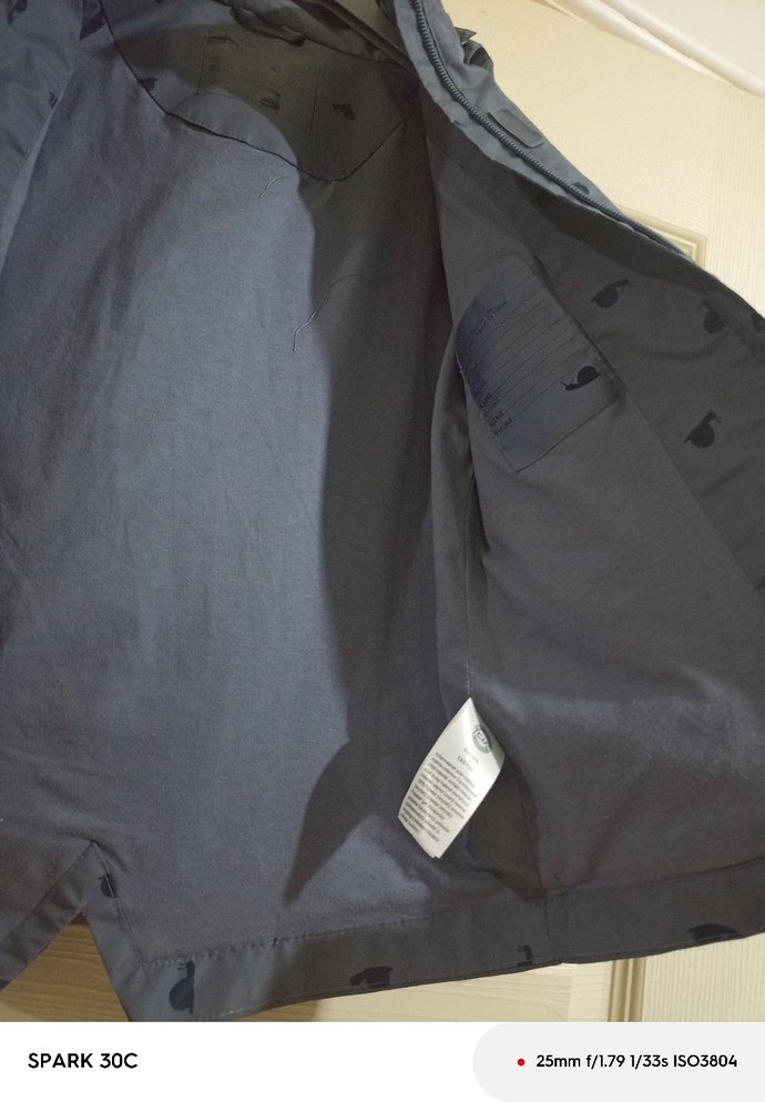 Erkek Çocuk Gri Düğmeli Yağmurluk - Görsel 4