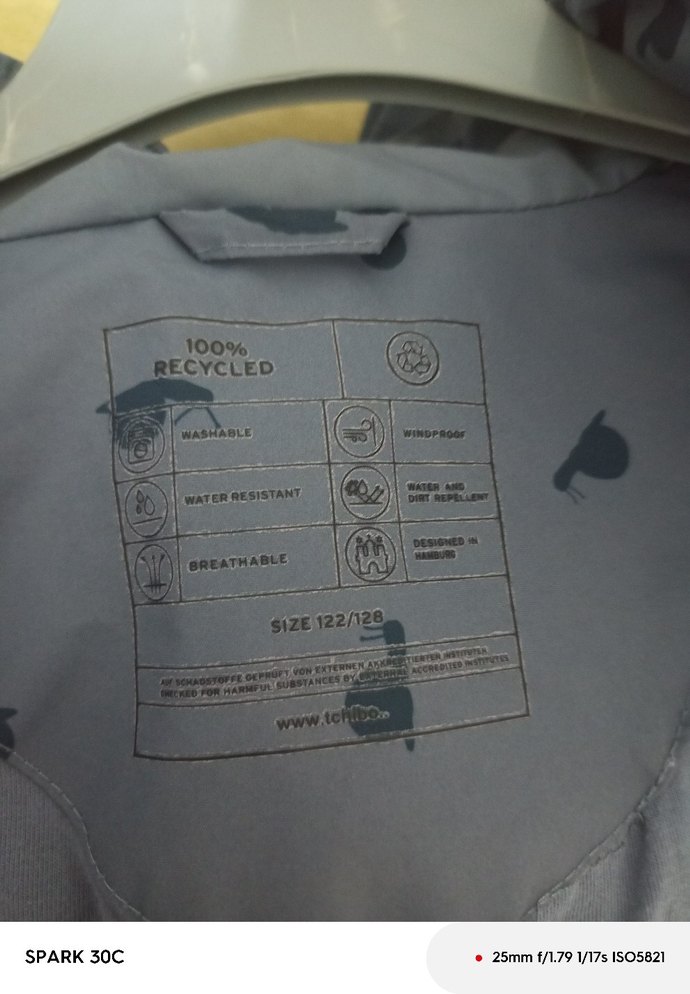 Erkek Çocuk Gri Düğmeli Yağmurluk - Görsel 5