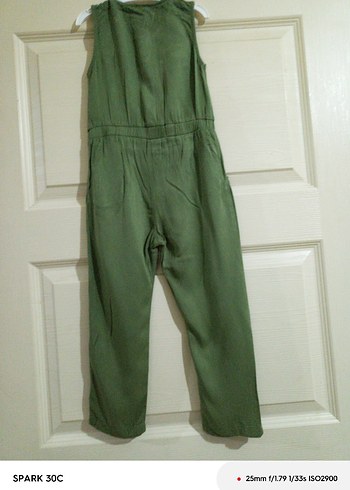 Kız Çocuk Yeşil Düğmeli Tulum - Görsel 4