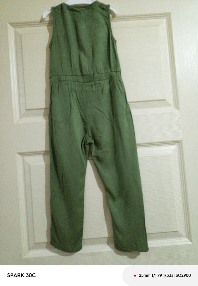 Kız Çocuk Yeşil Düğmeli Tulum - Görsel 4