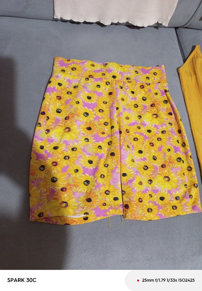 Sarı Kısa Kollu Genç Kız Tişörtü - Görsel 3