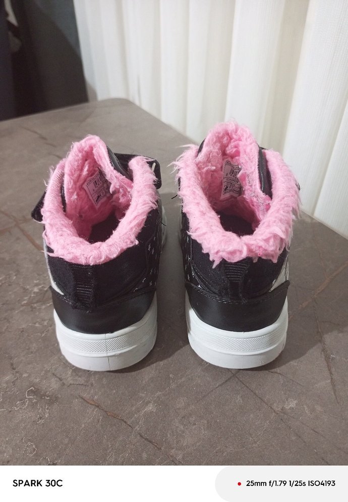 Kız Çocuk Siyah-Pembe Spor Bot Velcro - Görsel 3