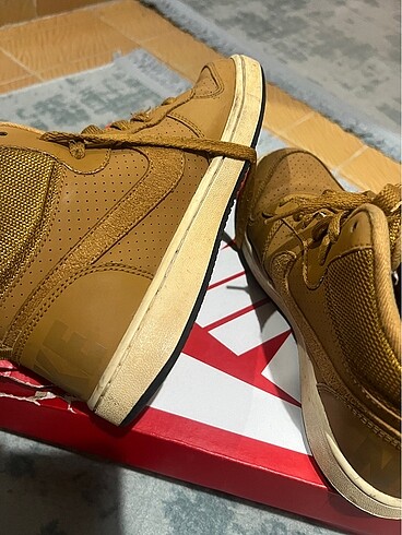 37,5 Beden camel Renk Nike spor bot