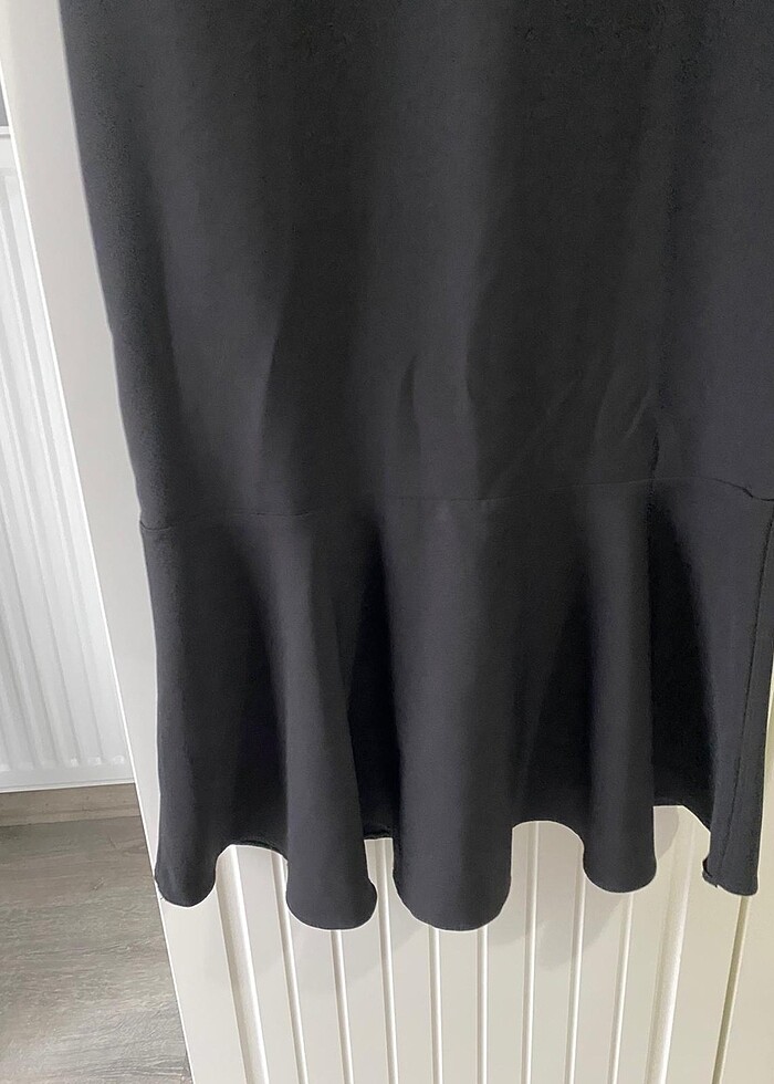 Siyah elbise - Görsel 2