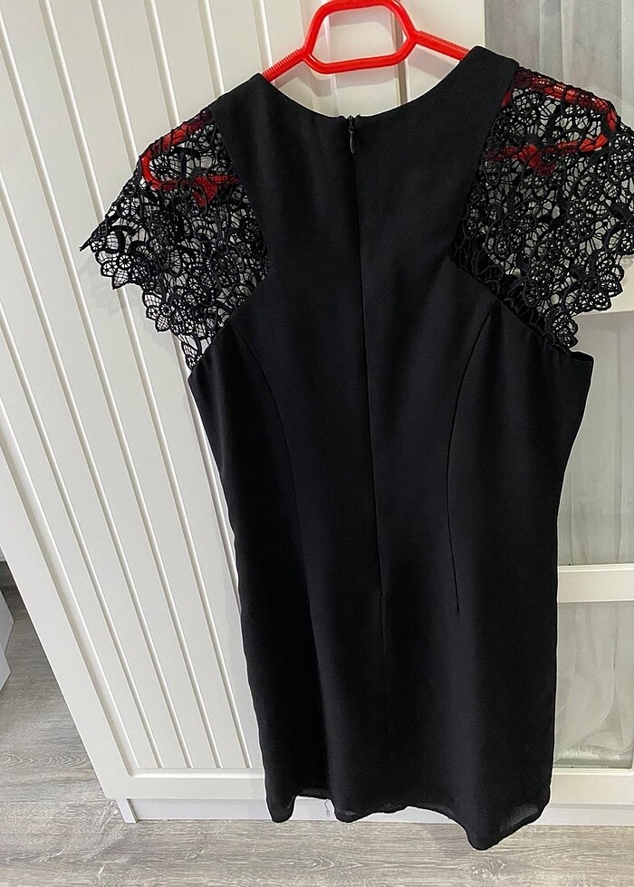 Siyah elbise - Görsel 2