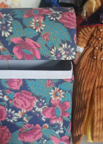  Beden Renk vintage tamamı porselen orjinal kumaş kutusunda