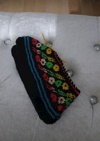 Mor Nakışlı Örgü Kız Ev Terliği - Görsel 3