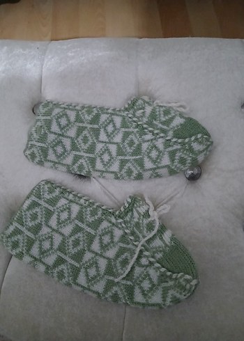 Mor Nakışlı Örgü Kız Ev Terliği - Görsel 12