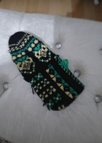 Mor Nakışlı Örgü Kız Ev Terliği - Görsel 2