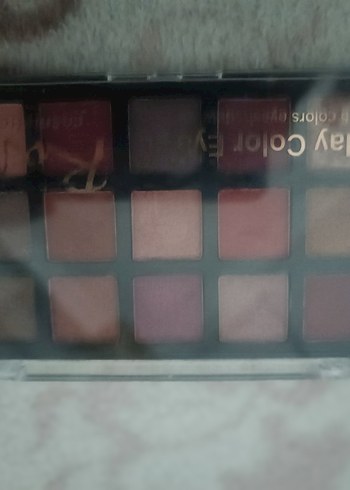 Mor Tonlarda Göz Farı Paleti - Görsel 2