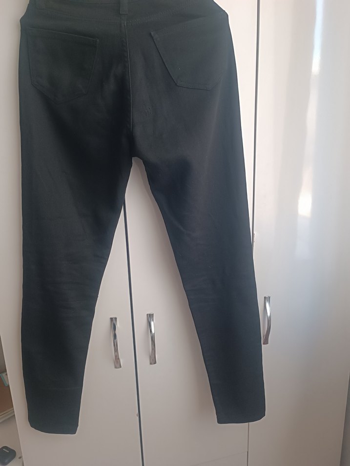 Nakışlı Siyah Kadın Midi Kot Pantolon - Görsel 2