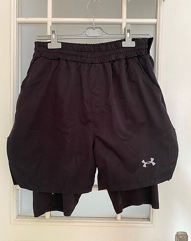 Under armour şort