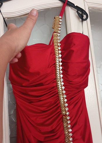 Drapeli Uzun Kırmızı Straplez Abiye Elbise - Görsel 2