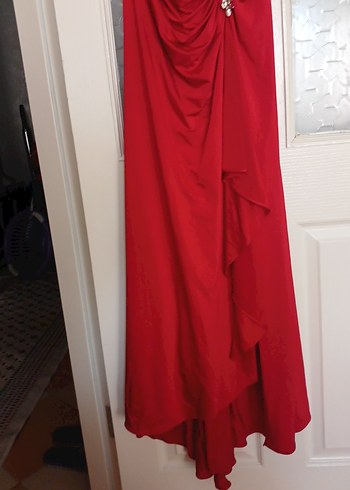 Drapeli Uzun Kırmızı Straplez Abiye Elbise - Görsel 3