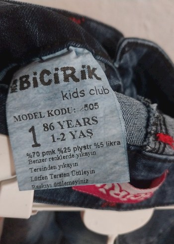 Nakışlı Düğmeli Kız Kot Pantolon - Görsel 6