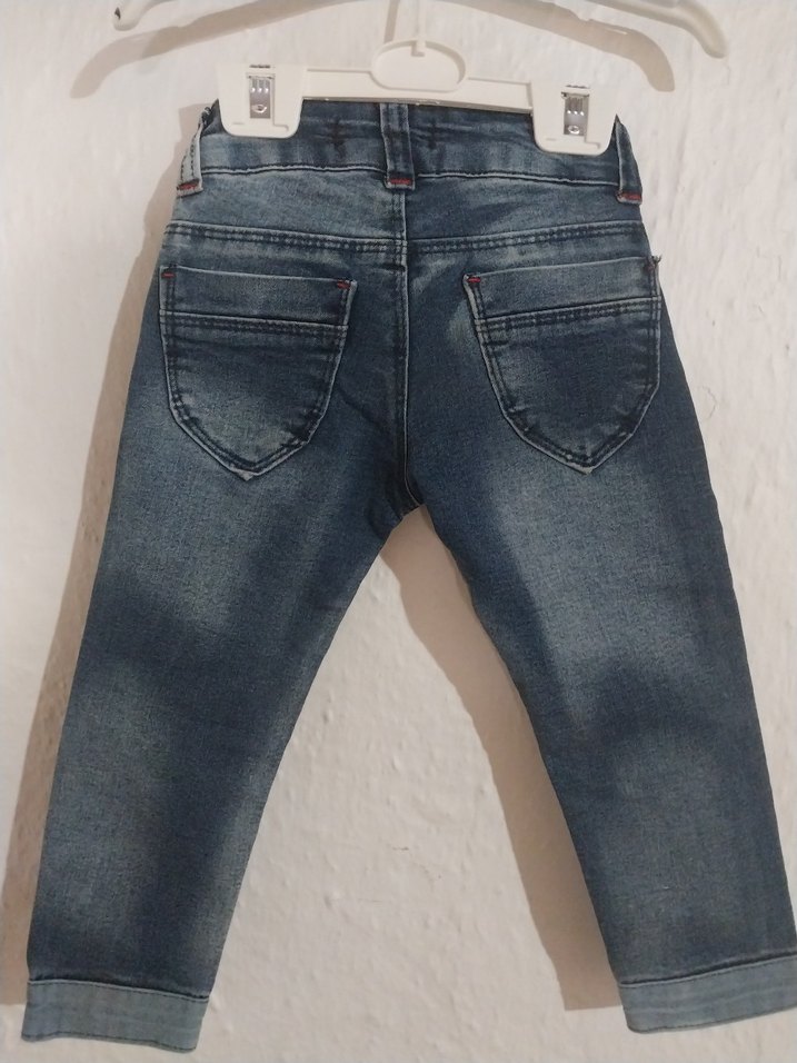 Nakışlı Düğmeli Kız Kot Pantolon - Görsel 5