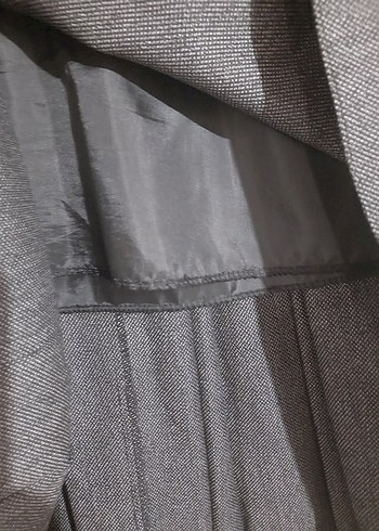 Gri Piliseli Midi Etek - Görsel 5