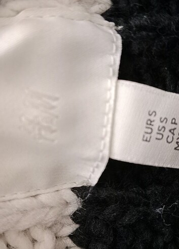H&M kazak