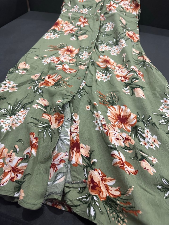 Yeşil Çiçek Desenli V Yakalı Kadın Gömlek Elbise - Görsel 3