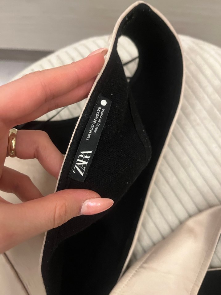 Zara Bej V Yaka Kolsuz Mini Büstiyer - Görsel 2