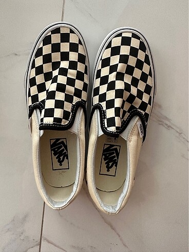 Vans Classic Slip-On Checkerboard Spor Ayakkabı