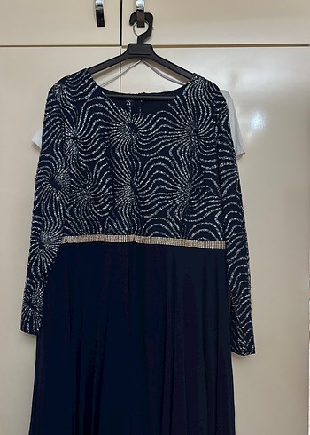 Uzun Kollu Drapeli Lacivert Abiye Elbise - Görsel 3