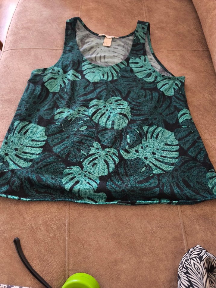 H.M Yeşil Yaprak Desenli Kolsuz buluz - Görsel 2