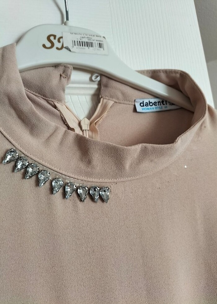 Krem uzun taşlı elbise - Görsel 3