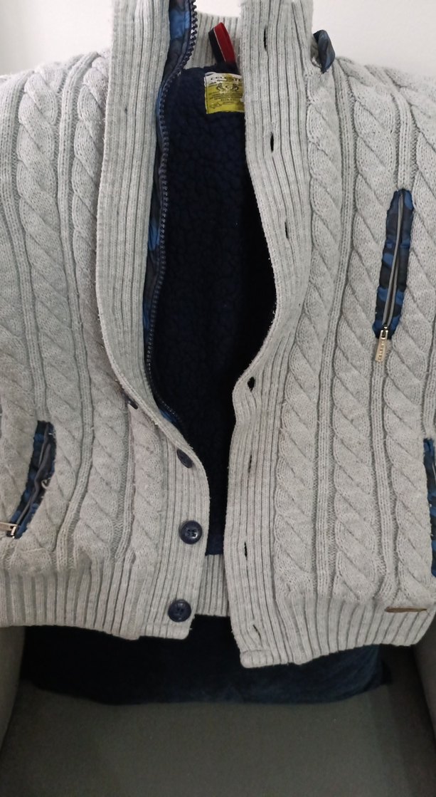 Düğmeli Gri Örgü Erkek Hırka - Görsel 4