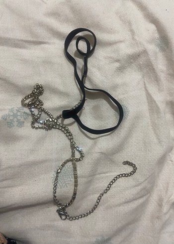 Sheinside Taşlı bacak zincir Vücut aksesuarı
