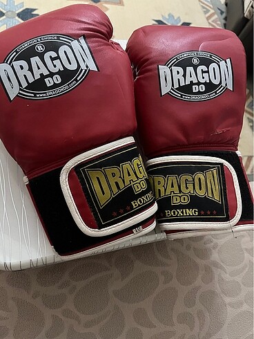 Dragon do boks eldiveni