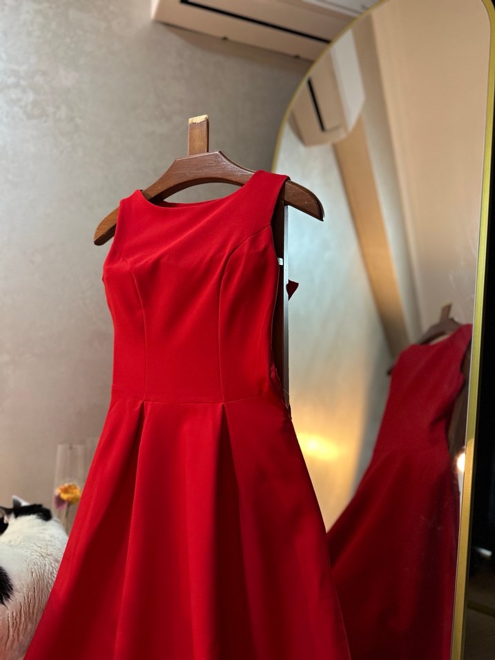 Kırmızı Uzun Elbise - Görsel 2