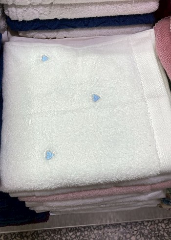 Nakışlı Beyaz Havlu.İhracat ürünü maison dor markadır - Görsel 4