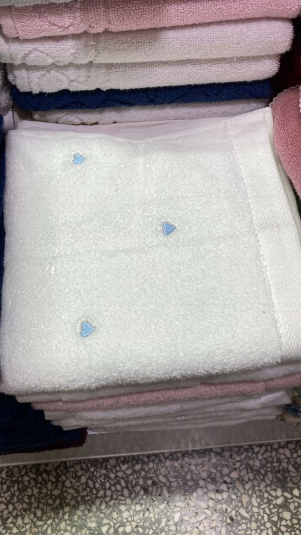 Nakışlı Beyaz Havlu.İhracat ürünü maison dor markadır - Görsel 4