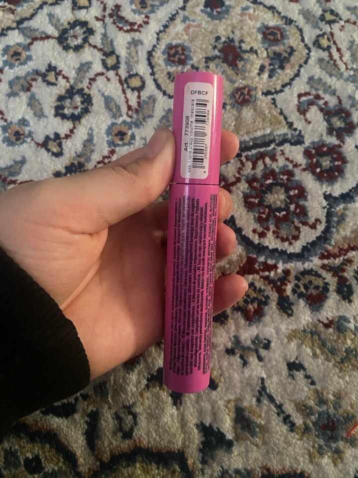 Essence I Love Extreme Crazy Volume Maskara Pembe - Görsel 2