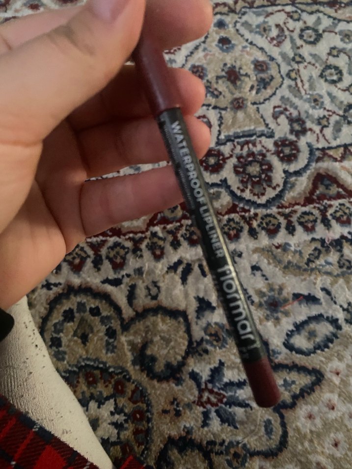 Flormar Parlak Bordo Dudak Kalemi - Görsel 2