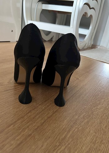 Siyah Gotik Stiletto Topuklu Kadın Ayakkabı - Görsel 4