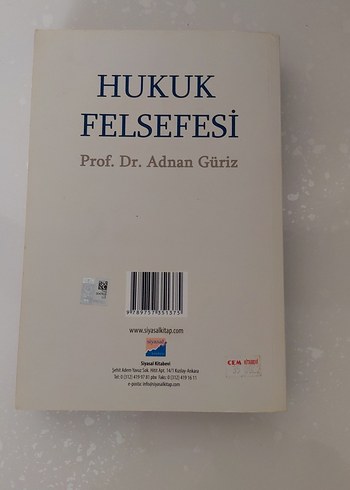 Hukuk Felsefesi Kitabı - Prof. Dr. Adnan Güriz - Görsel 2