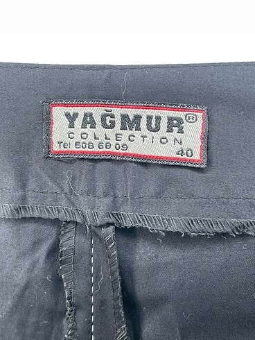 40 Beden siyah Renk Diğer Düz Kesim %70 İndirimli.
