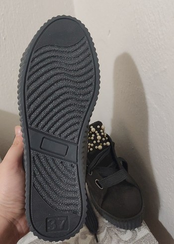 Siyah Süet Platform Topuklu Kadın Spor Ayakkabı - Görsel 3