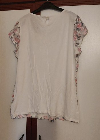 Çiçek Desenli Dantel Detaylı Kadın Bluz - Görsel 3